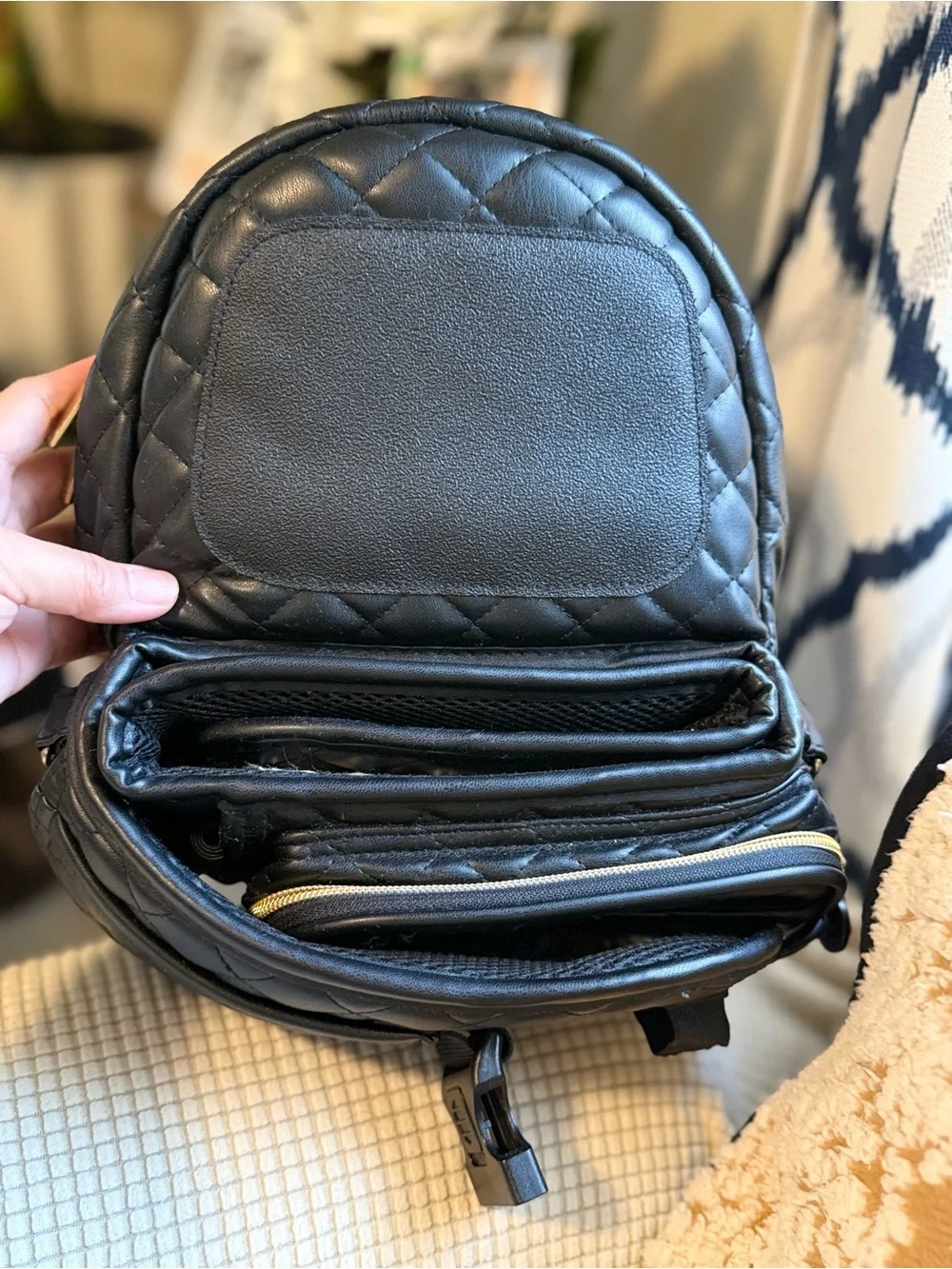 Tushbaby Hip Carrier black quilted
